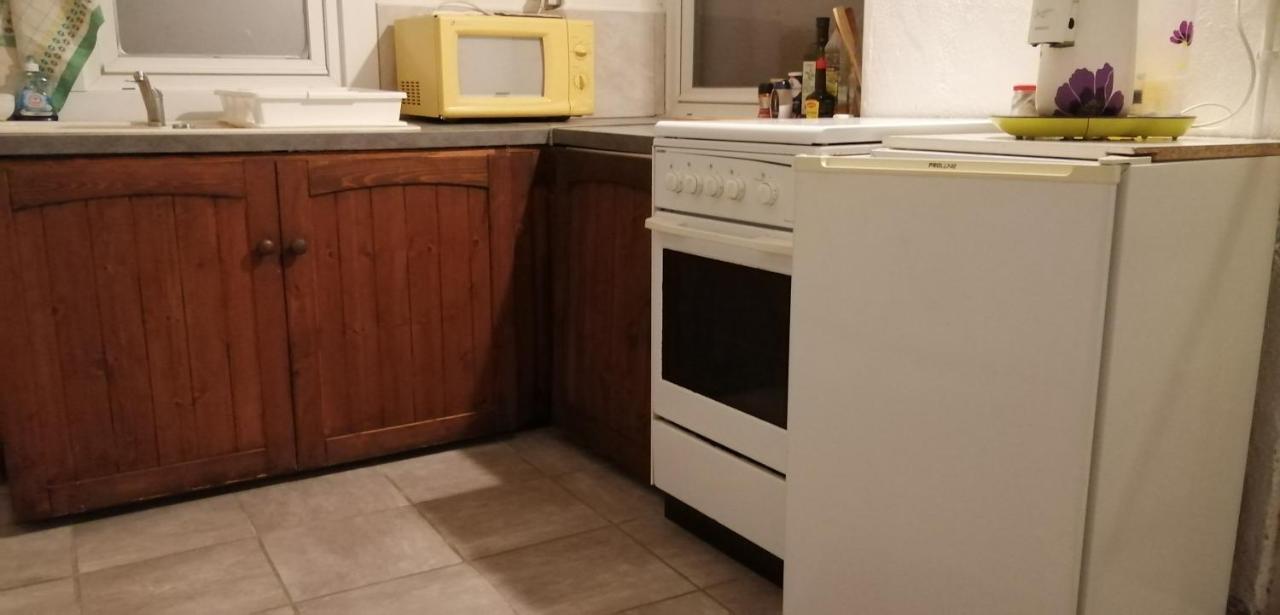 Petit Appartement Perpignan Exteriör bild